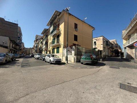 Bilocale in via del Sabotino, 29, Secondigliano, Napoli