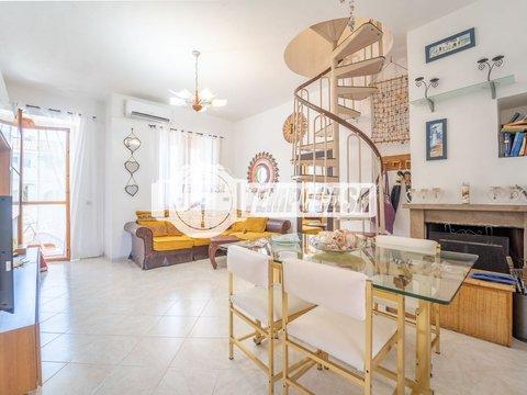 Appartamento su due piani in via Viterbo, Marina di Cerveteri, Cerveteri
