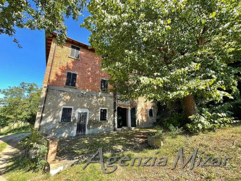 Casa colonica, da ristrutturare, 268 m², Pedagna, Monte Catone, Imola