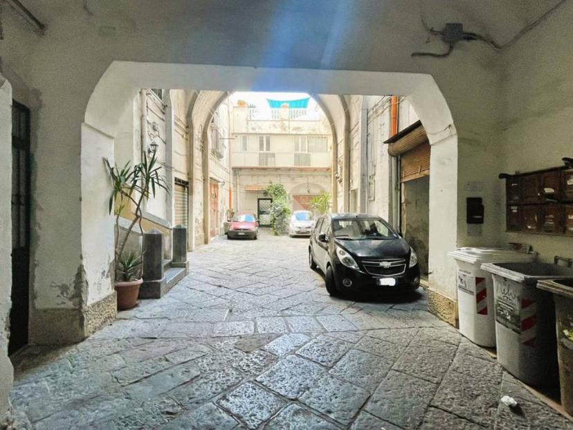 Bilocale largo Ecce Homo, Centro Storico, Napoli