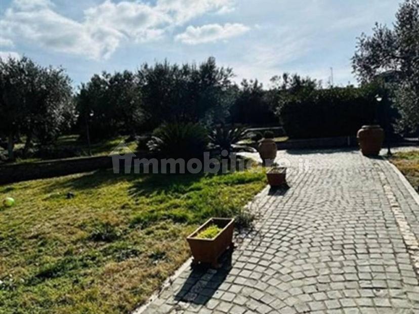 Villa unifamiliare piazza Guglielmo Marconi, Frascati