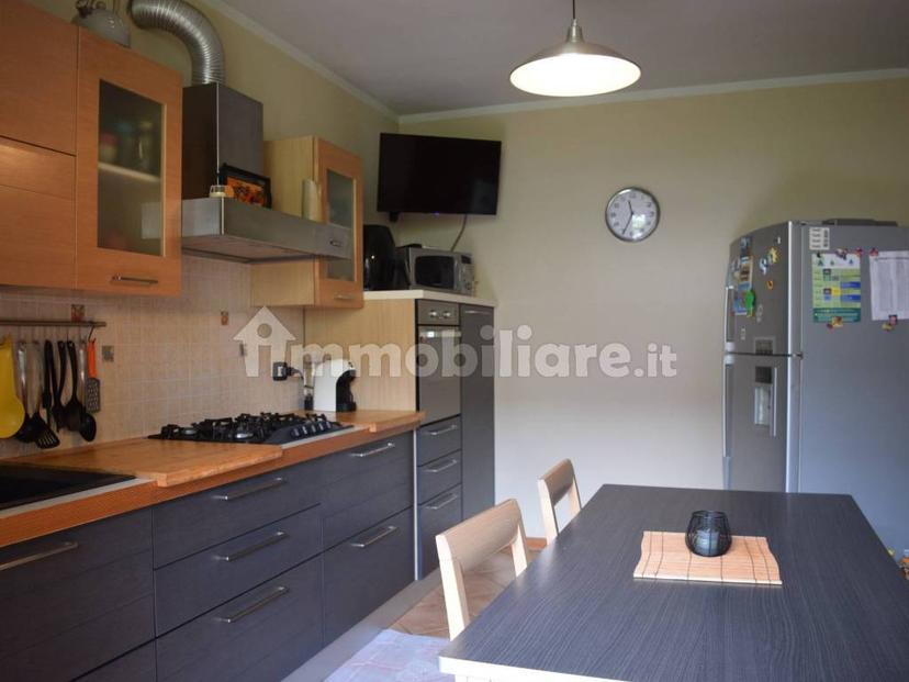 Villa bifamiliare, buono stato, 100 m², Buscate