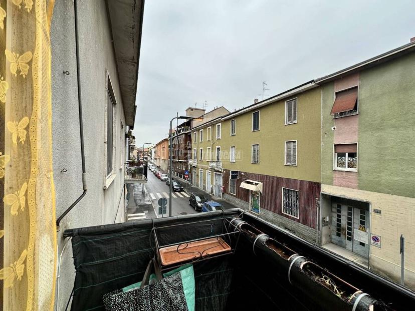 Bilocale via Francesco Rismondo 103, Baggio, Milano