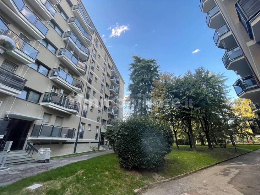 Bilocale via Oreste Salomone 85, Viale Ungheria - Mecenate, Milano