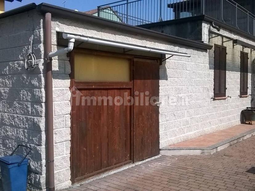 Terratetto unifamiliare via Vittorio Veneto, Centro, Lacchiarella