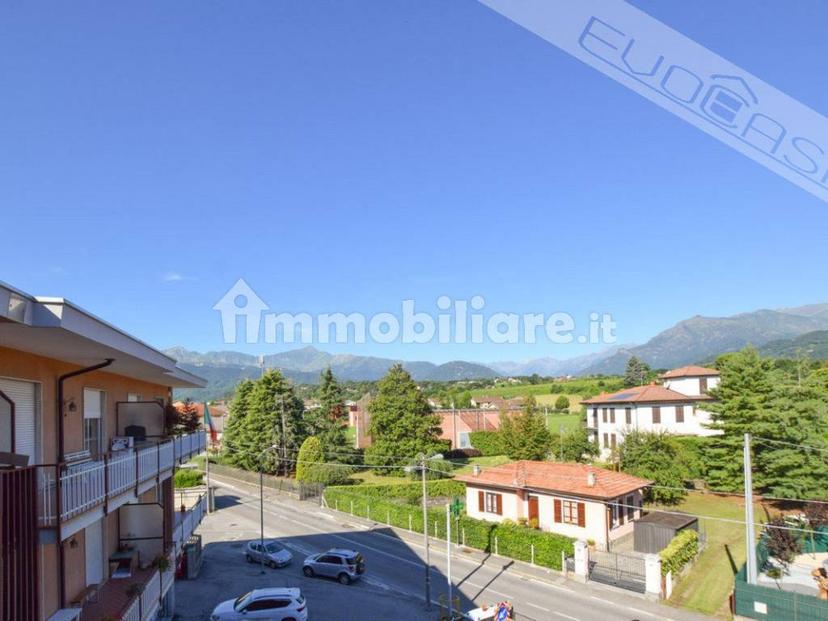 Trilocale via Vittorio Emanuele II 83, Centro, Bricherasio