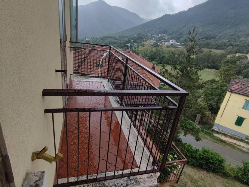 Villa in vendita, Località Poggio, Alto Reno Terme